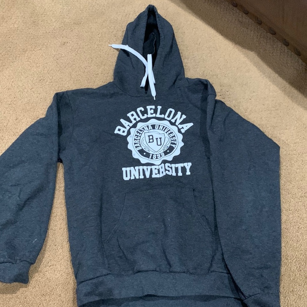 Grey sweatshirt